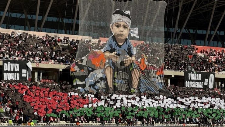 Sivasspor taraftarlarından Gazze'ye anlamlı destek: “Dünya: 0 – Vicdan: 0”