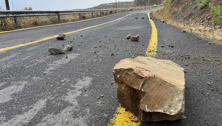 Tekirdağ’da sağanak alarmı: Kaya parçaları yola düştü