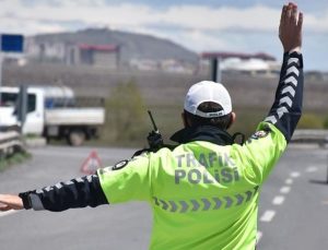 Trafikte yeni cezalar resmen açıklandı