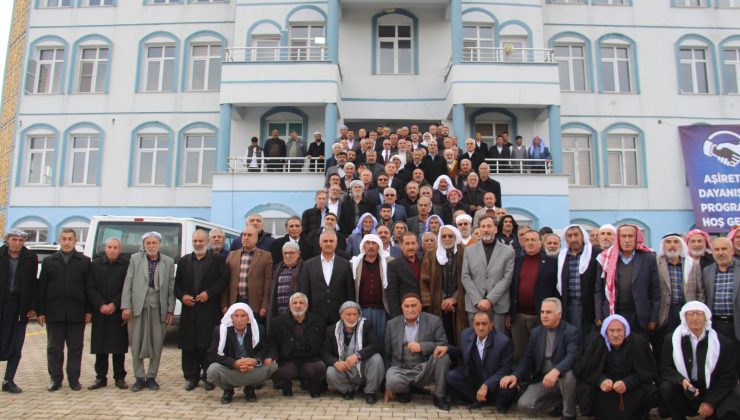 Diyarbakır’da Aşiretler Arası Dayanışma Toplantısı Yapıldı