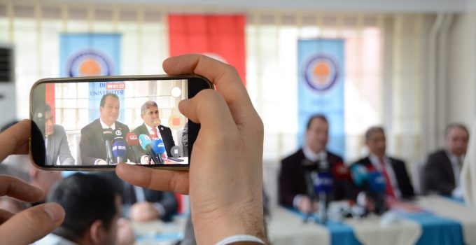 Rektör Eronat Yerel Basınla Buluştu; Dicle Üniversitesi’nde 2027 Vizyonu