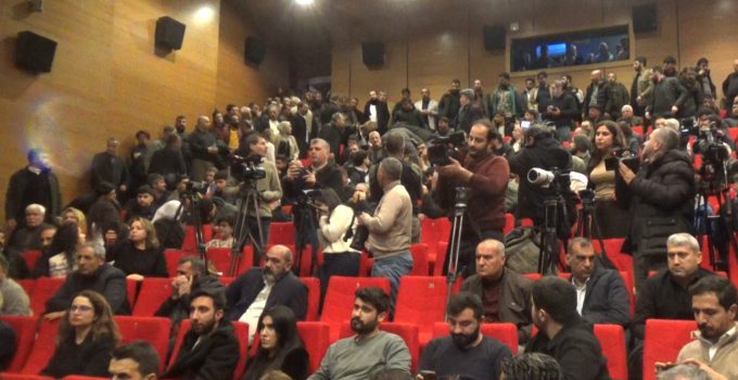 Diyarbakır Kent Konseyi Karıştı! Detaylı Video Haberimizde