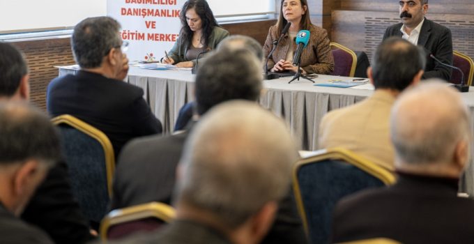 Eşbaşkan Bucak: Bağımlılık Toplum İçin Yakıcı Bir Sorun