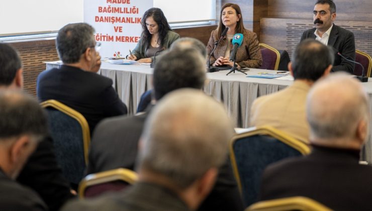 Eşbaşkan Bucak: Bağımlılık Toplum İçin Yakıcı Bir Sorun