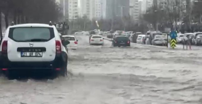 Diyarbakır Altyapısı Yine Sınıfta Kaldı