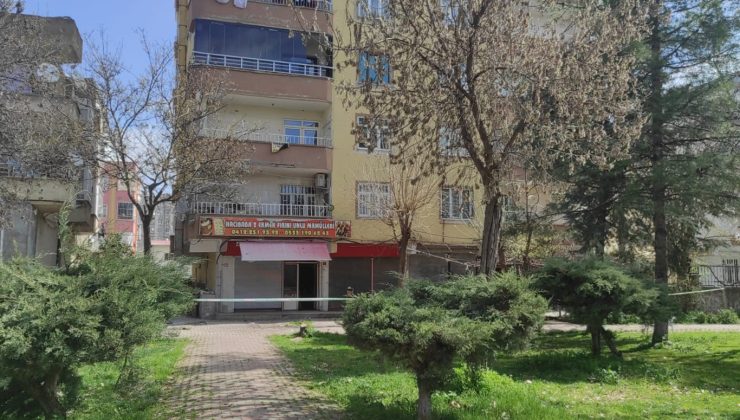 Diyarbakır’da Tahliye Edilen Binada İncelemeler Başladı