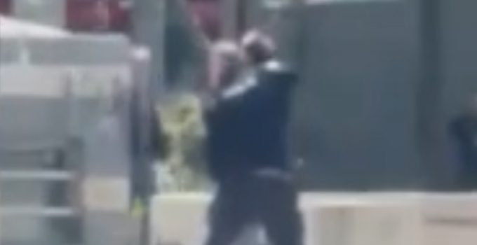 Sur’da Silahlı Saldırı Paniği