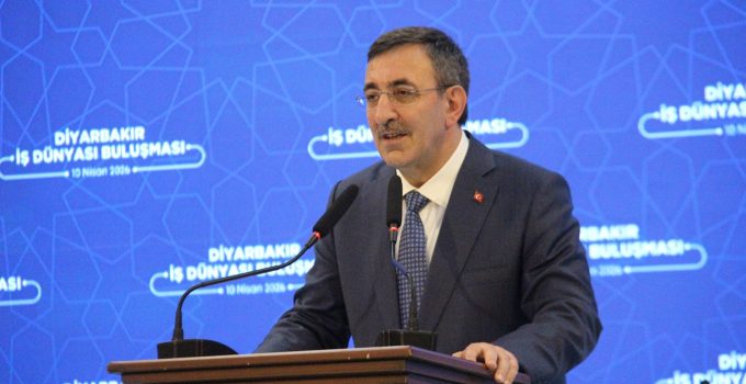 Cumhurbaşkanı Yardımcısı Yılmaz Diyarbakır’da Konuştu: Savaş Uzadıkça Ekonomik Maliyet Artacak