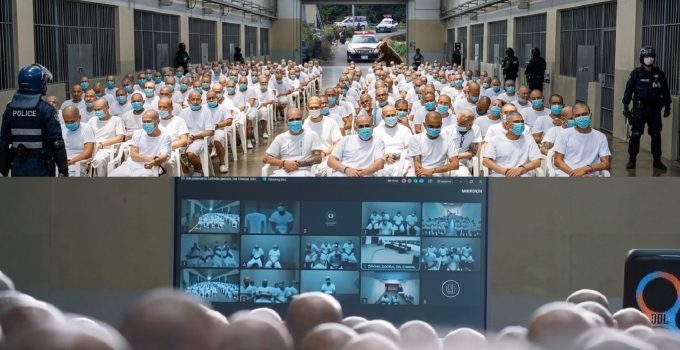 El Salvador’da Toplu Yargılama Başladı